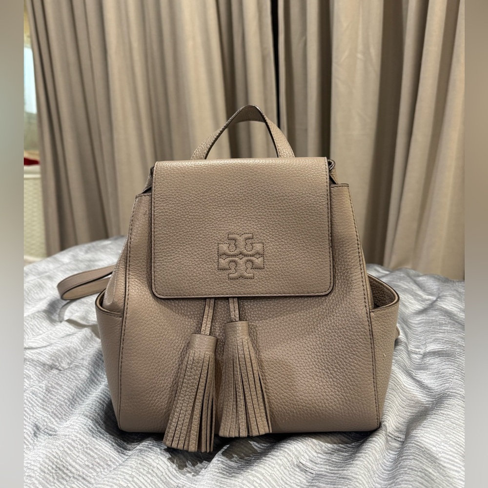 Tory Burch Gray Textured Leather Tote